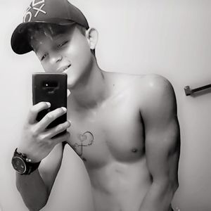 Meet your Posher, Ferrera